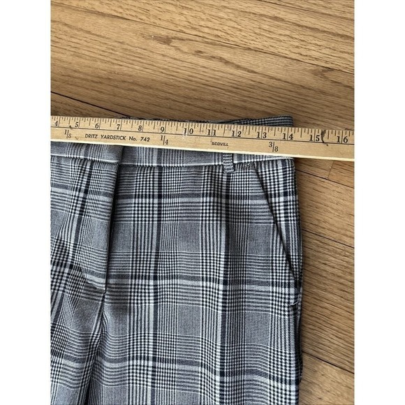 VELVET BY GRAHAM & SPENCER Womens Plaid Crop Straight Leg Pants Sz 2 - Picture 7 of 9